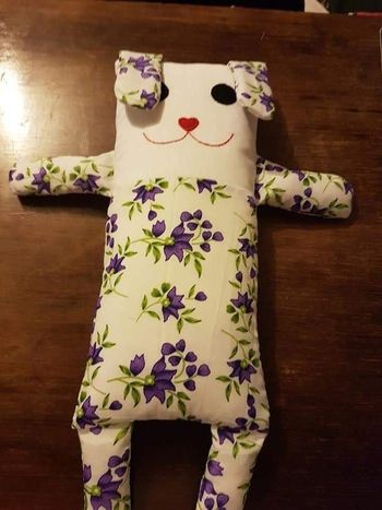 Coussin en forme de chien