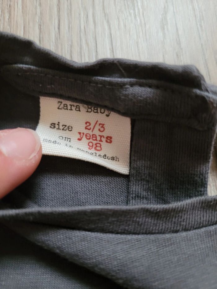 T-shirt gris à manches longues - photo numéro 2