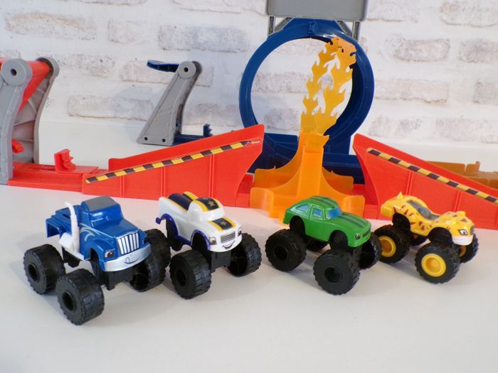 Circuit Blaze et les Monstres Machines - Monster dôme - photo numéro 2