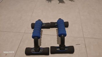 Poignées d'appui pour pompes