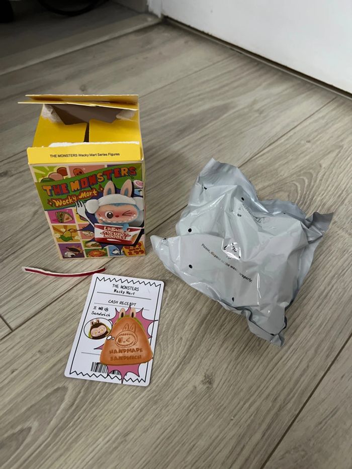 Wackymart the monster figurine « sandwich »