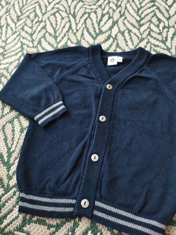 Gilet 18m - photo numéro 2