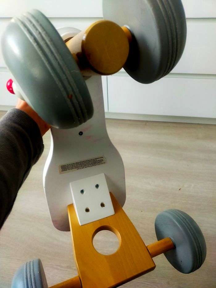 Vélo en bois - photo numéro 3