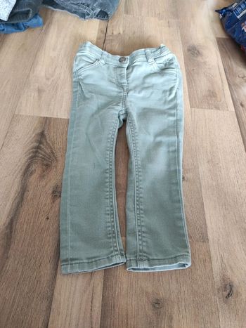 Jeans tape à l'oeil 18 mois