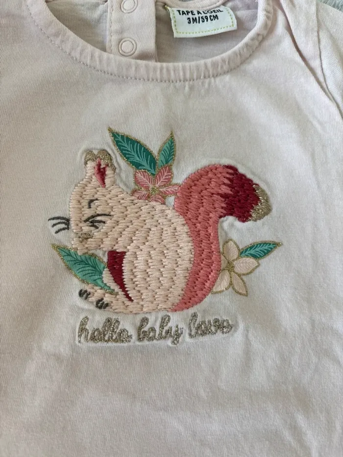 Joli lot de 5 t-shirts, 4 manches courtes et 1 manche longue - photo numéro 5
