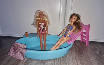 Barbie piscine