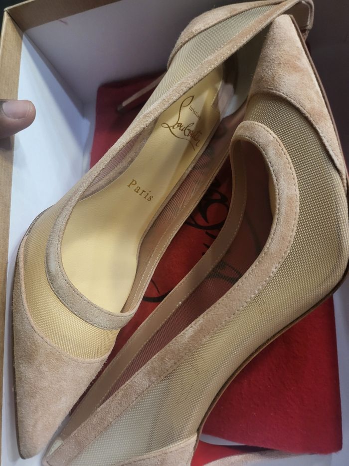 Escarpins Christian Louboutin Taille 37 - photo numéro 10