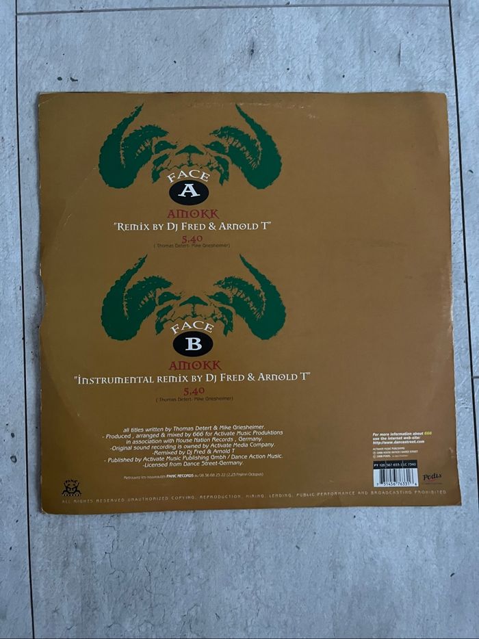 Disque 45 tours 666 Amokk - photo numéro 2