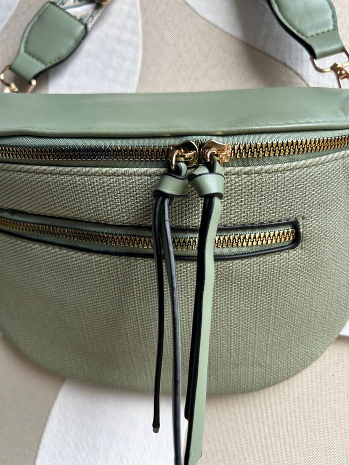 Sac banane  vert bi-matière - photo numéro 2