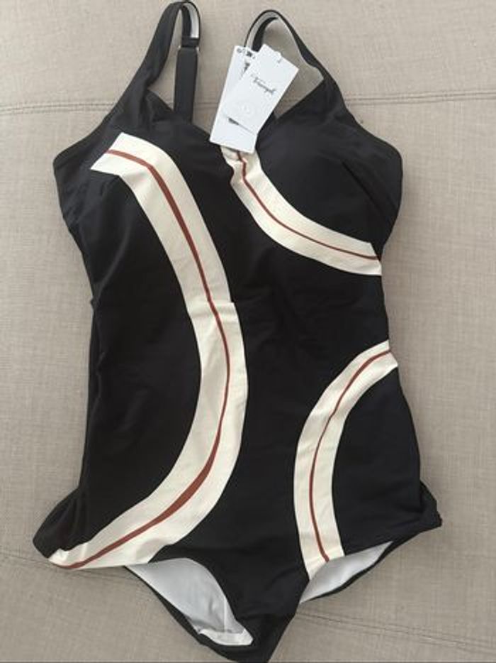 Maillot de bain triumph - photo numéro 3