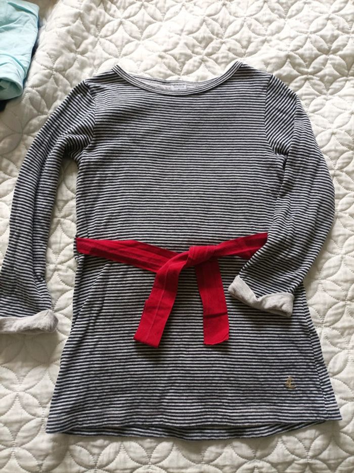 Robe en Tunisie petit bateau 4 ans