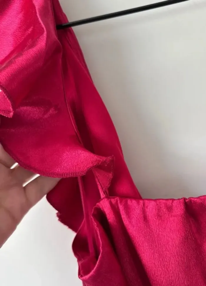 👗 🌻Little Mistress - Taille L- Robe - bordeaux portefeuille à volants - neuf sans étiquette - photo numéro 10