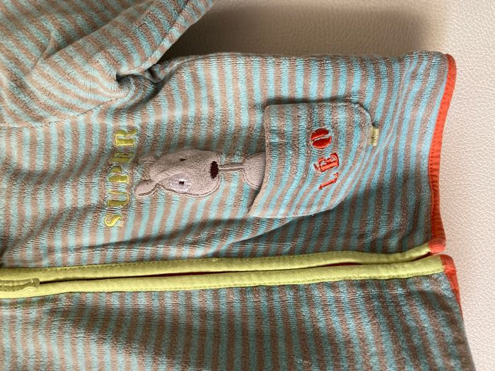 veste à capuche zippée bébé 9 mois - photo numéro 2