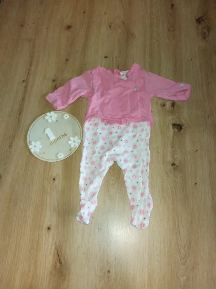 3 pyjamas léger 1 mois - photo numéro 5