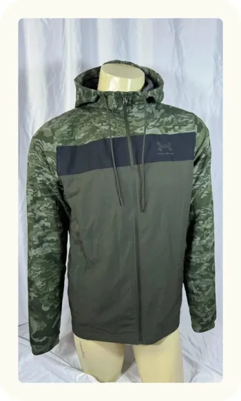 Veste coupe vent motif militaire homme Under armour Taille S