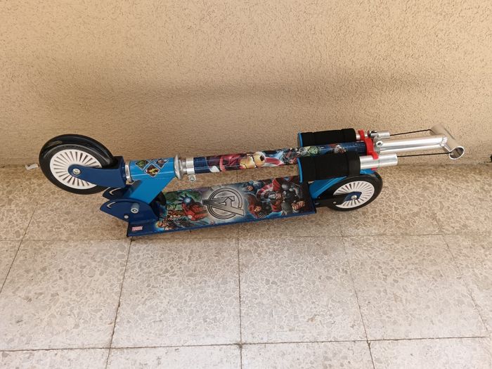 Trottinette neuve avenger - photo numéro 2