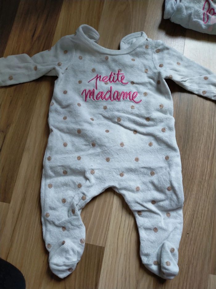 Lot 5 pyjamas velours - photo numéro 2