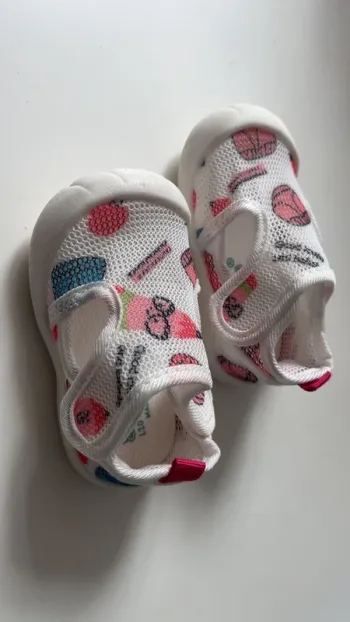 Chaussures été bébé fille