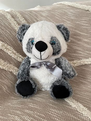 Peluche doudou 24cm Max et sax panda blanc et gris très bon état