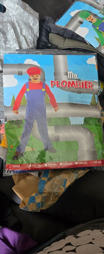 Déguisement mario taille 12 ans 