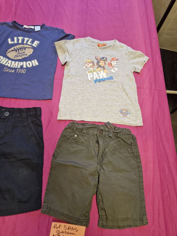 Lot vêtements 5ans garçon N 26 - photo numéro 2