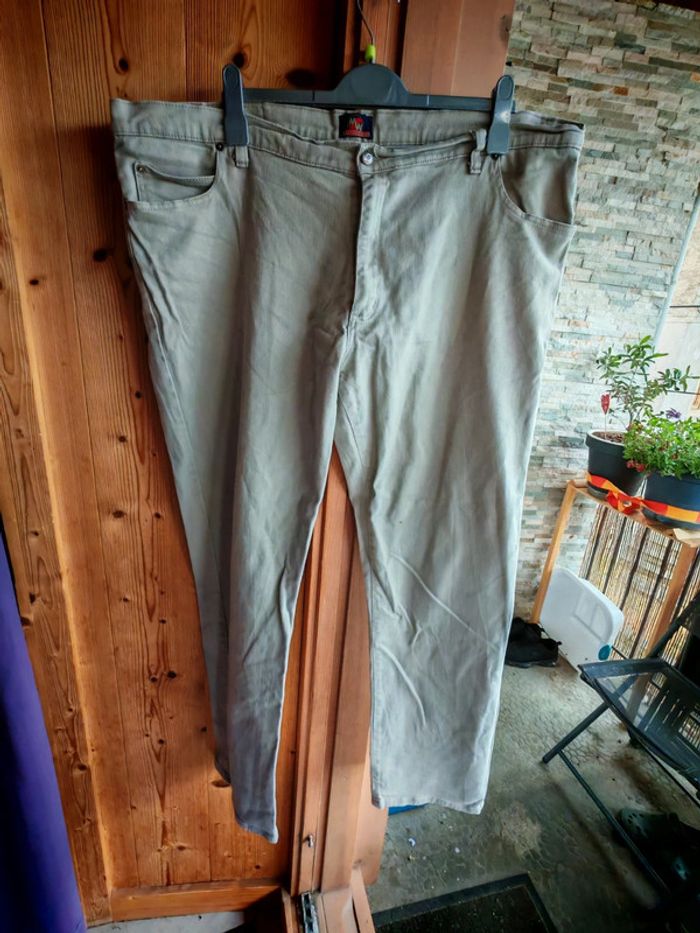 Jean beige homme taille 58 - Mayflower