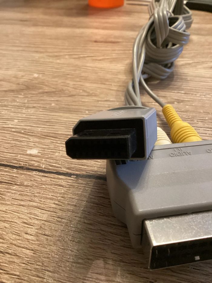 câble peritel Nintendo wii officiel Nintendo avec une peritel - photo numéro 3