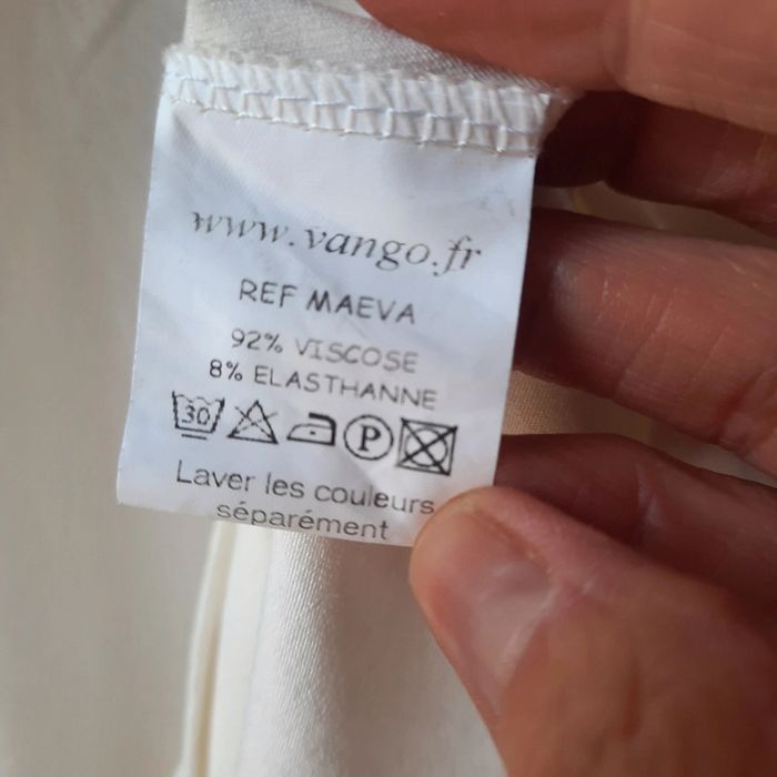 Superbe haut Neuf  décolleté collier de perles Vango T 40 - photo numéro 10