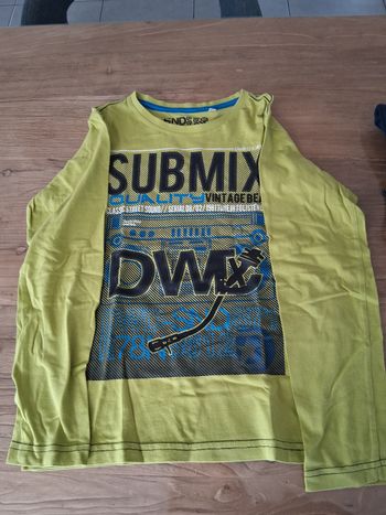 T-shirt