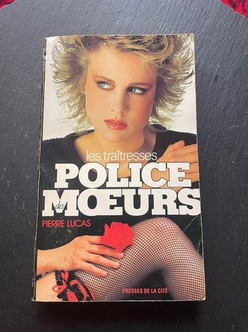 Livre les traîtresses