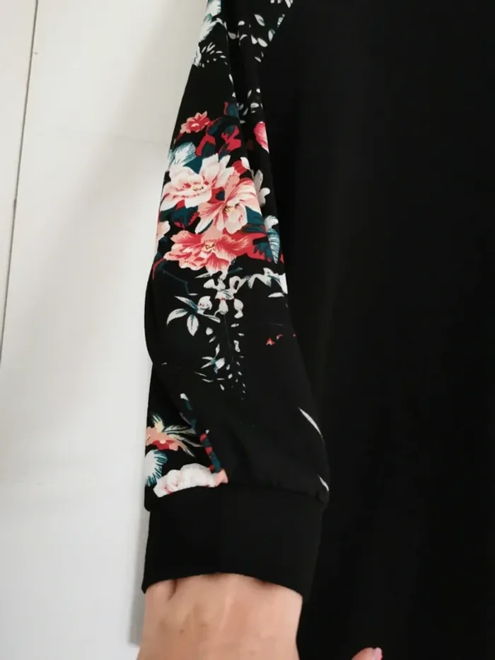 Très jolie robe - photo numéro 2