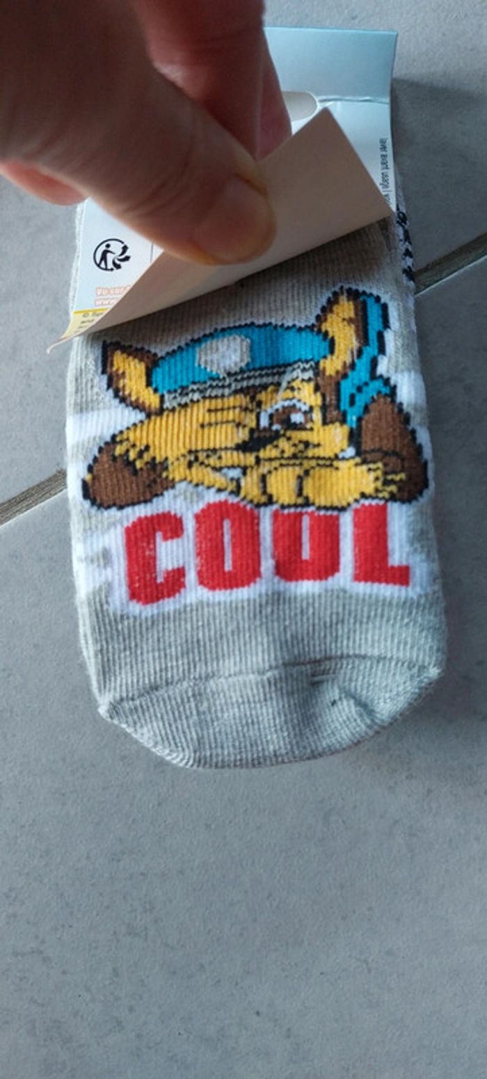 Chaussettes pat patrouille neuves pas 23 26 - photo numéro 2
