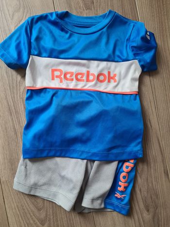 ensemble reebok 18 mois