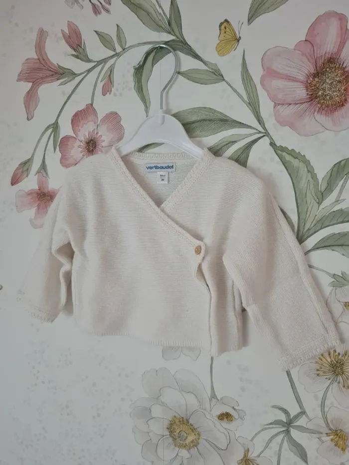 Brassière bébé blanche Vertbaudet 3 mois - photo numéro 3