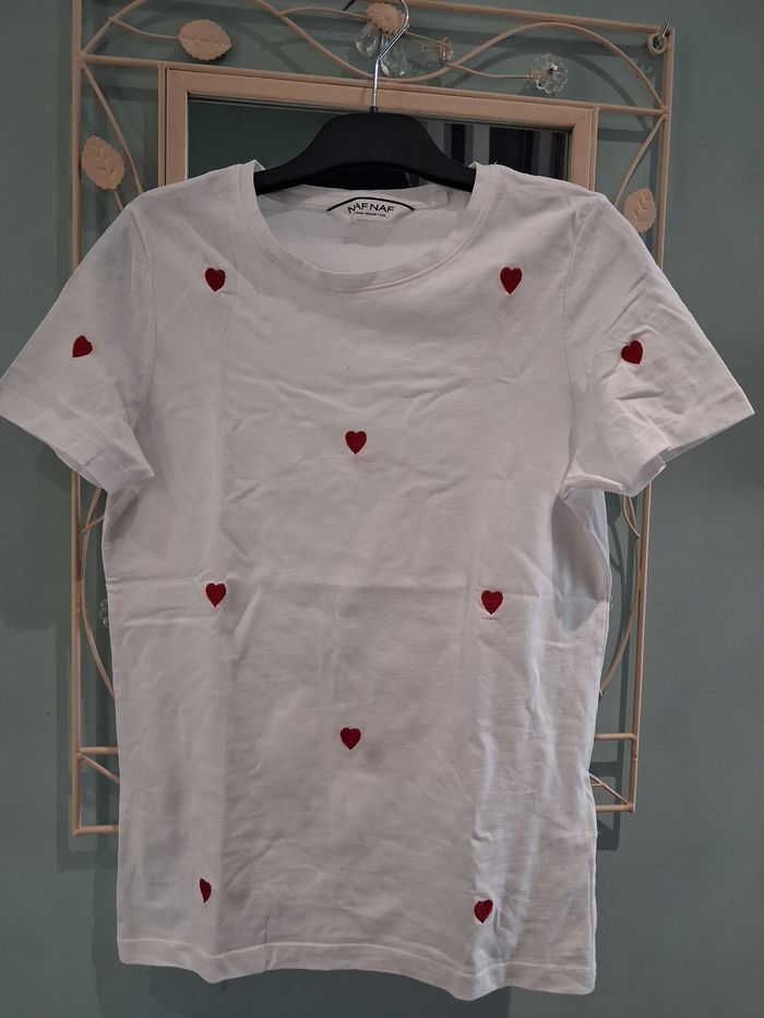 Tee shirt
