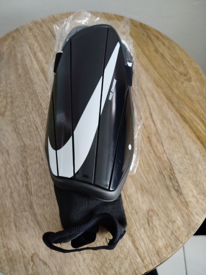 Protège tibia T M - photo numéro 3