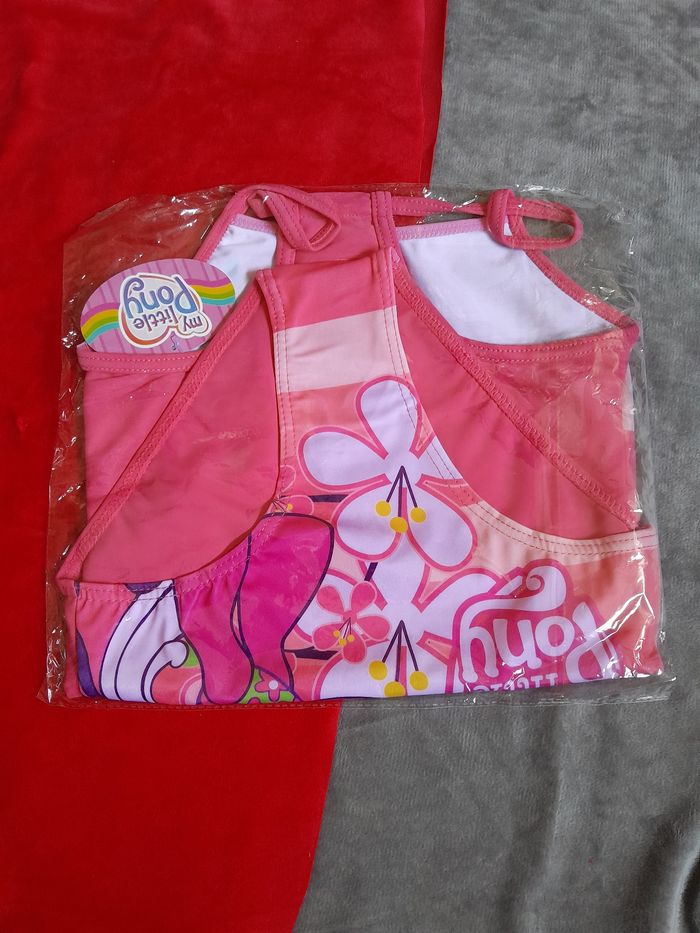 Maillot de bain fille My little Pony Neuf Taille 6-7 ans - photo numéro 2