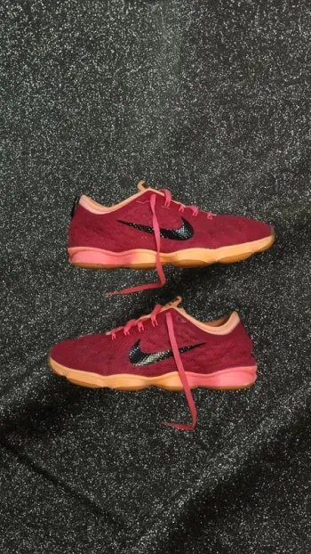 Basket Nike Zoom Fit Agilité 38.5