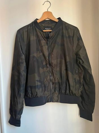 Coupe vent militaire