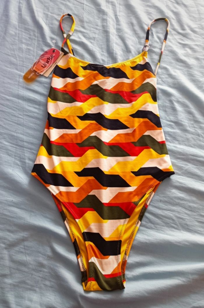Maillot de bain Undiz taille XS - photo numéro 1