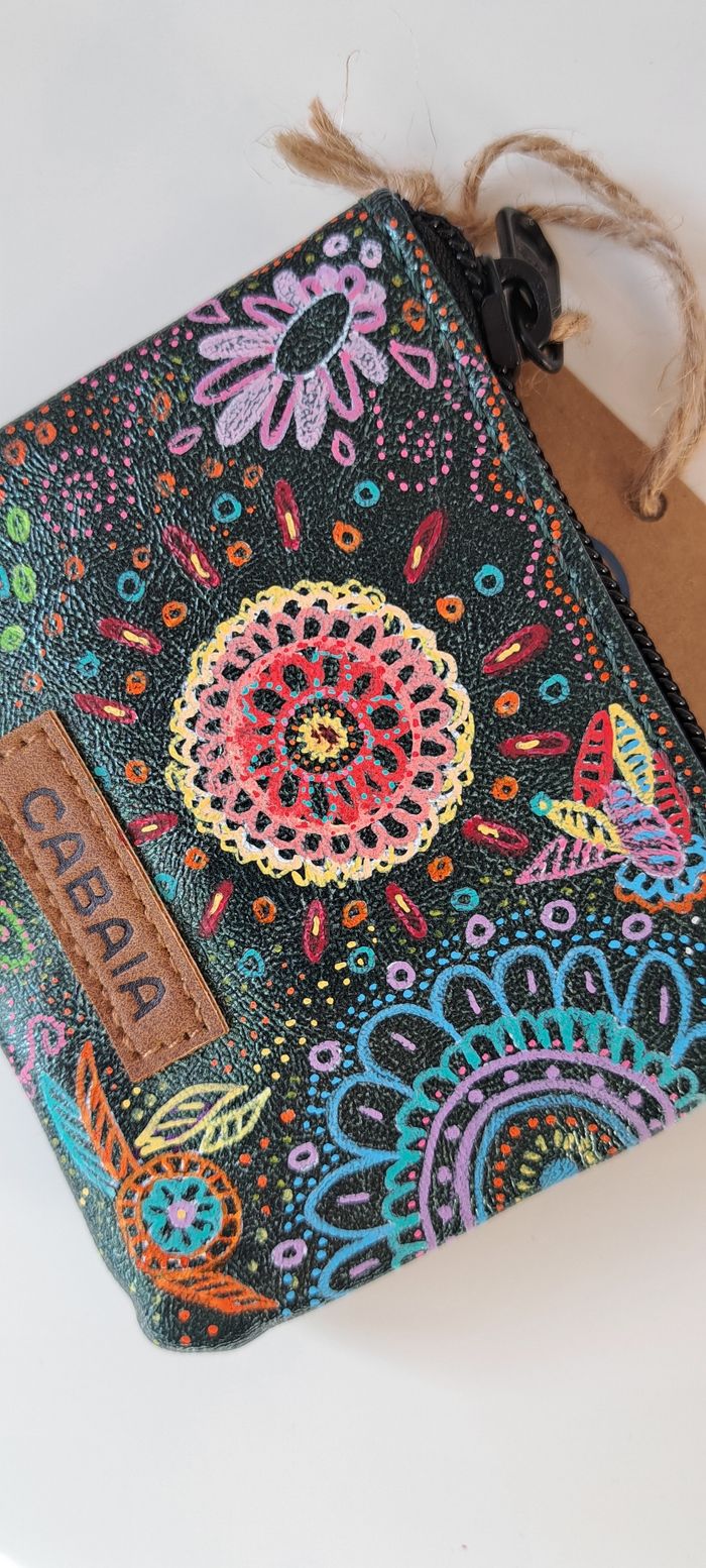 Pochette nano cabaïa lucerne peinte