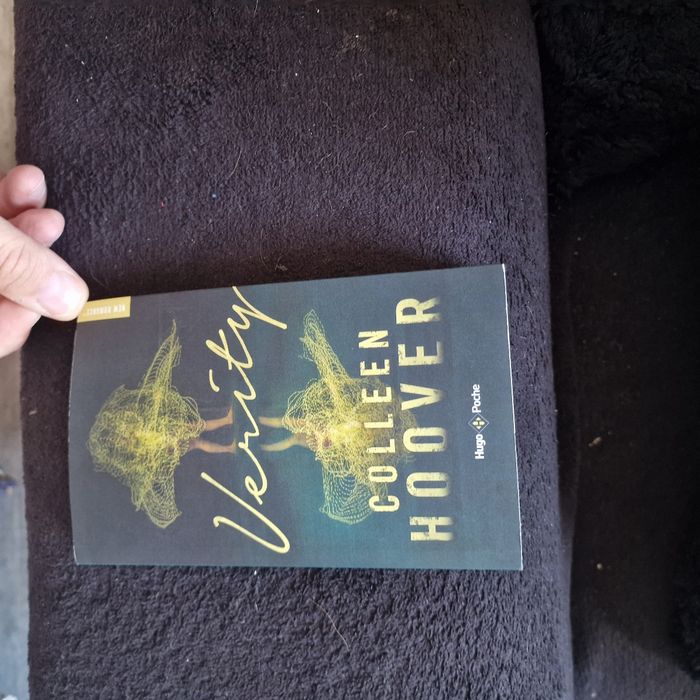 Livre de Colleen Hoover - photo numéro 2