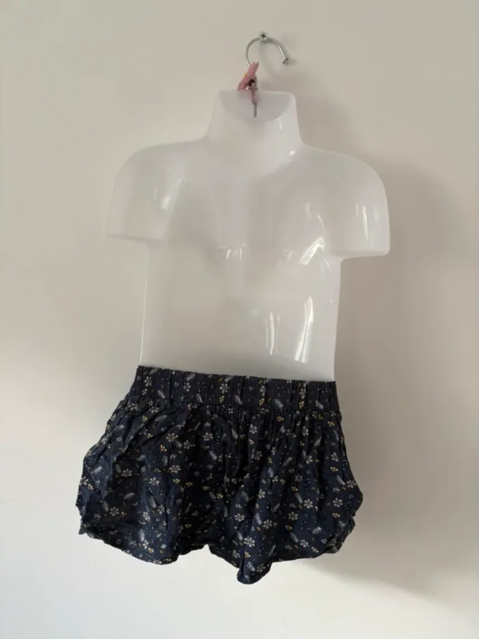 🌸 Jupe ELDYS – Taille 3 ans – Motif fleurs & feuilles – Très bon état 🌿 - photo numéro 2