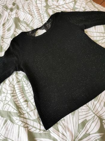 Pull léger dentelle et paillettes