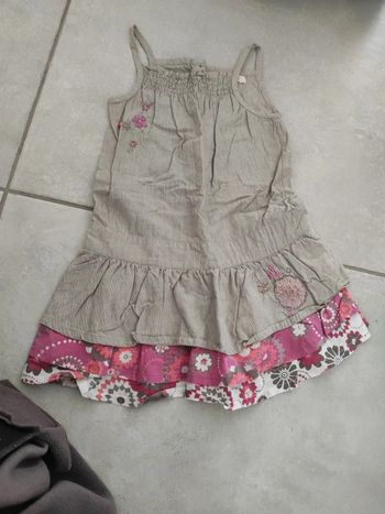 Robe shiny 4 ans