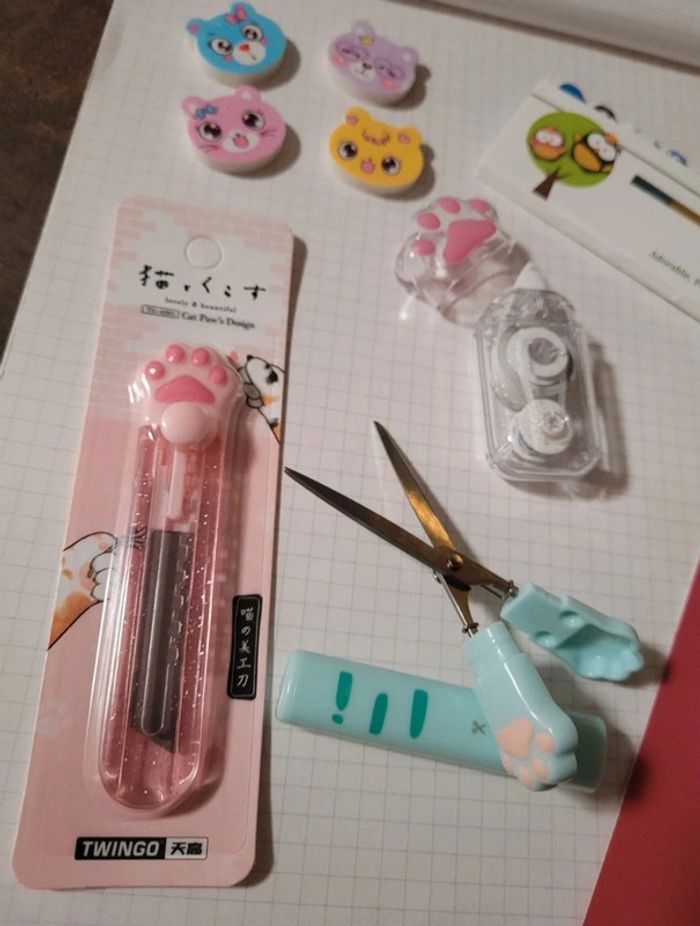 Lot de fournitures scolaires kawaii - thème patte de chat 🐾 - photo numéro 2
