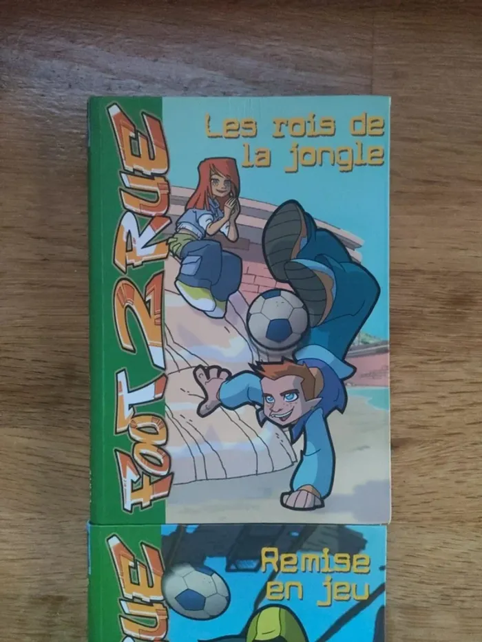 Foot 2 rue Les rois de la jongle et Remise en jeu - photo numéro 2