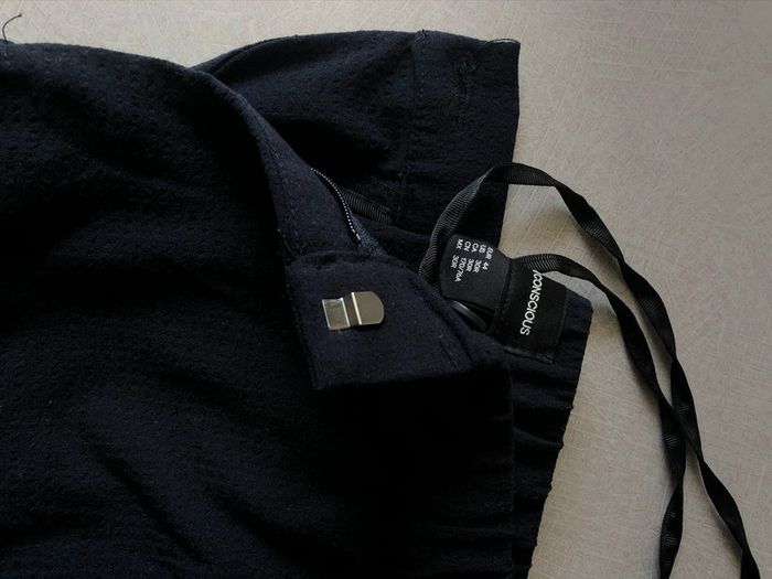 Pantalon fluide bleu marine H&M Taille 44 - photo numéro 3