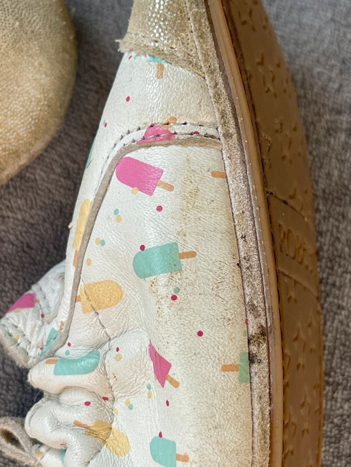 Chaussures/chausson 6/9M - photo numéro 5