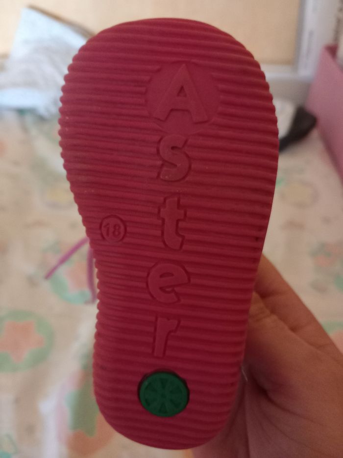 Chaussure neuve - photo numéro 2